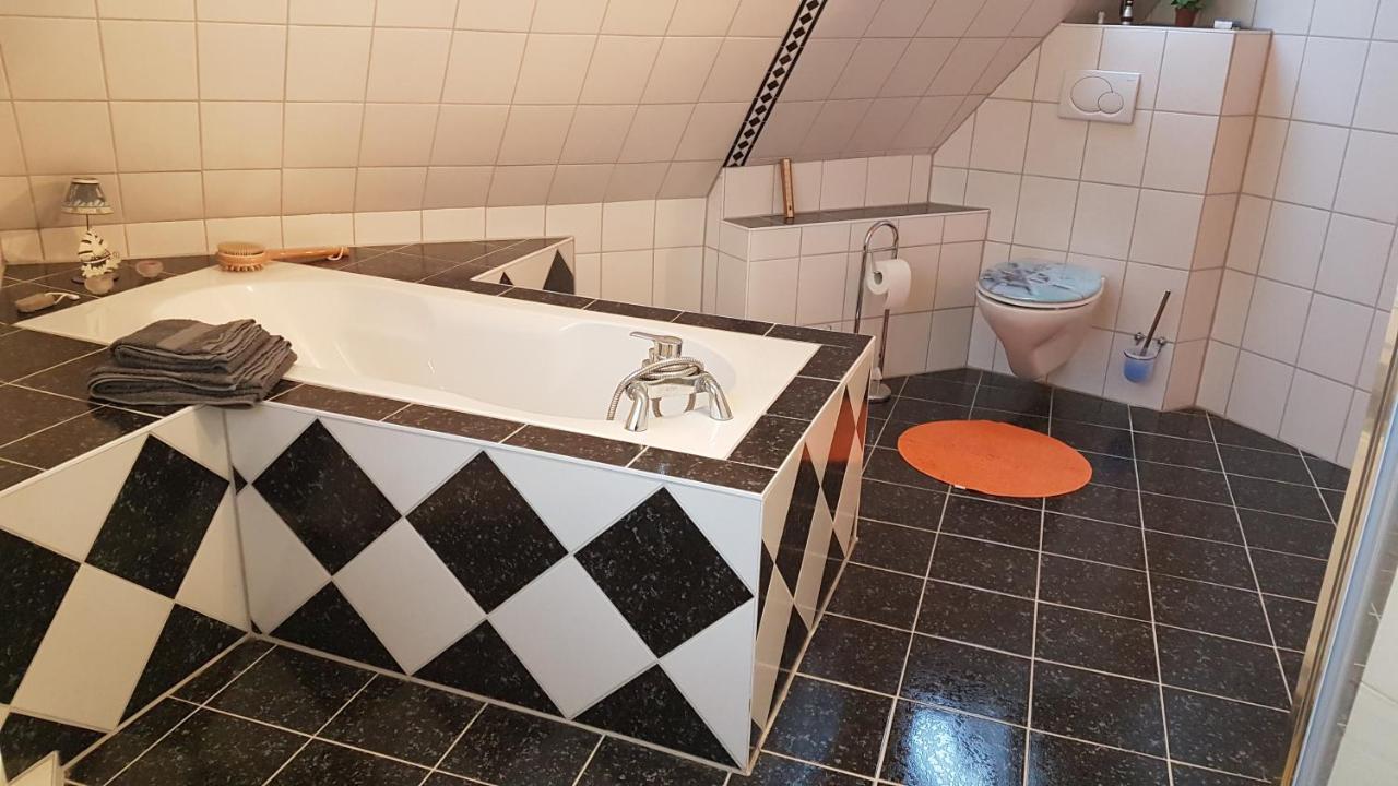 Ferienwohnung Haske Mit Wallbox Gifhorn Luaran gambar